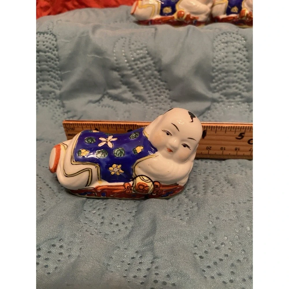 VTG Chinese Porcelain Famille Rose Baby Buddha Boy Figure Headrest Pillow 4